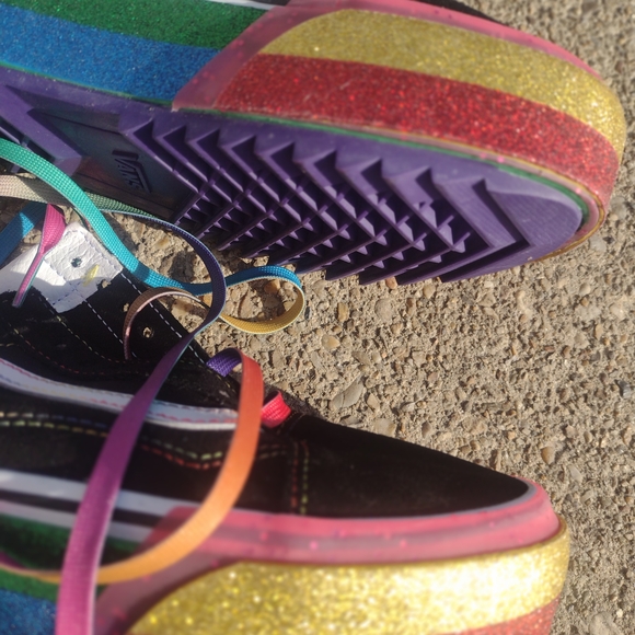 Vans Black Multicolor Platform Shoes - Picture 4 of 8